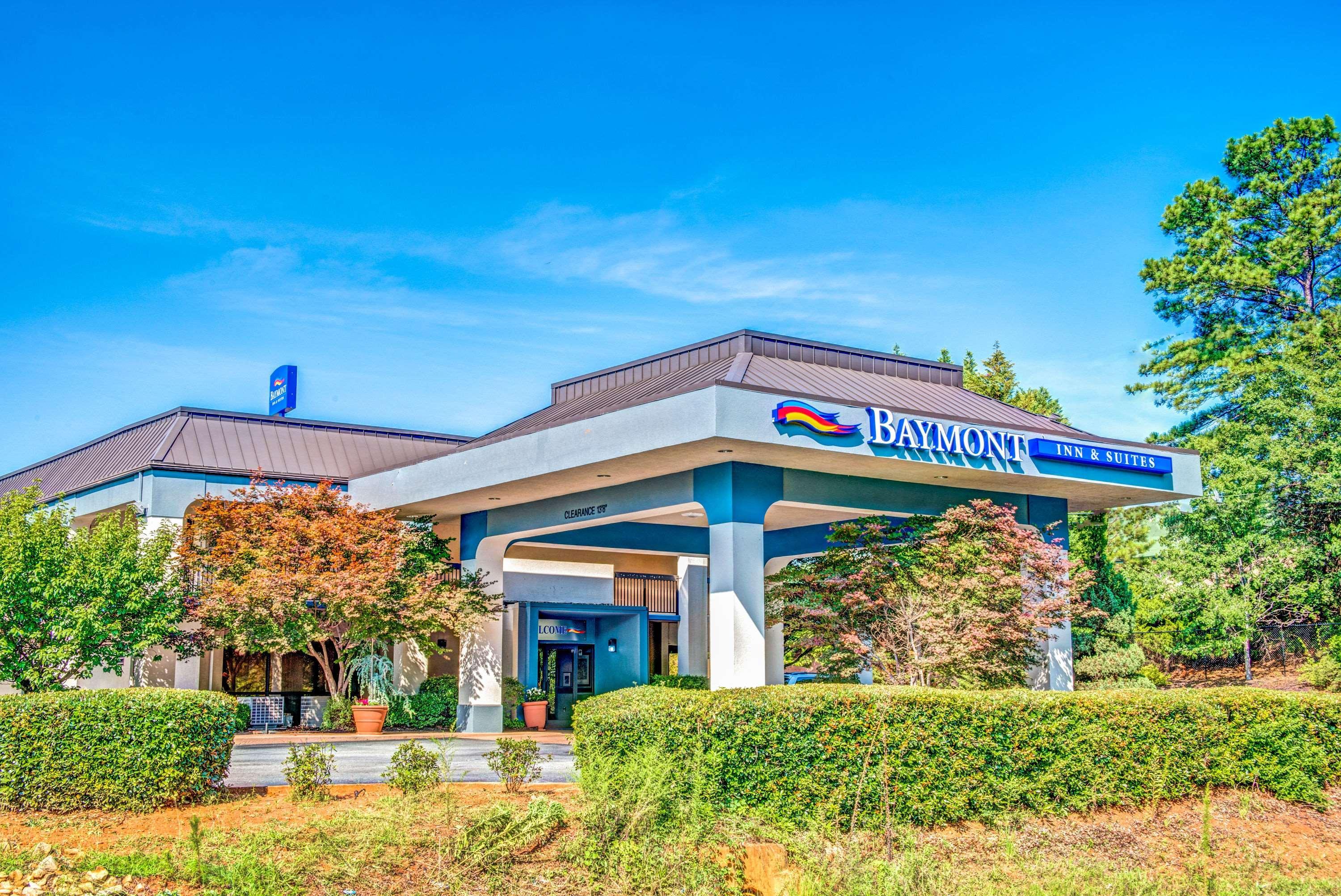 Baymont By Wyndham Mcdonough Hotell Eksteriør bilde